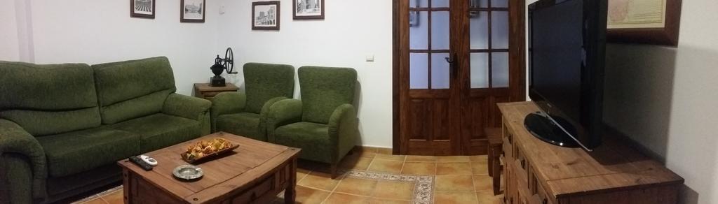 Hostal Rural La Casa Verde Cheles Eksteriør bilde