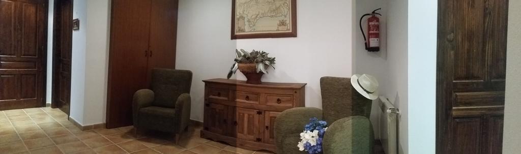Hostal Rural La Casa Verde Cheles Eksteriør bilde