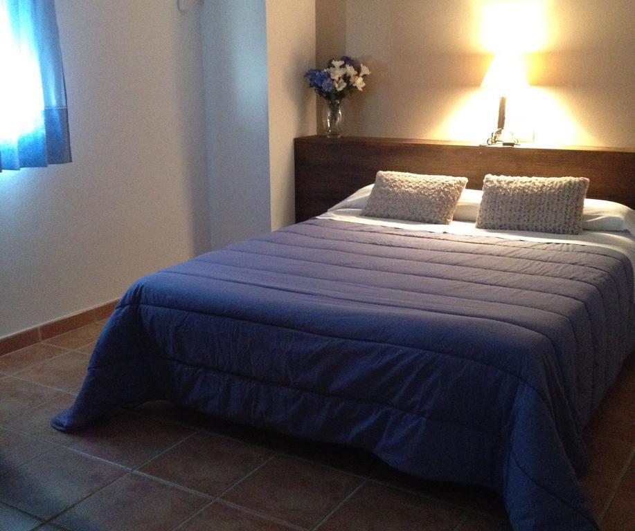 Hostal Rural La Casa Verde Cheles Eksteriør bilde